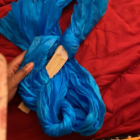 Blue Dance Fan - Picture 4 of 5